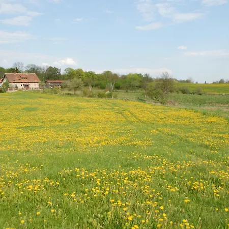 Nad Dolina Krutyni Farm stay *